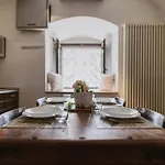 Apartman Intranis - Casa Nella Pietra